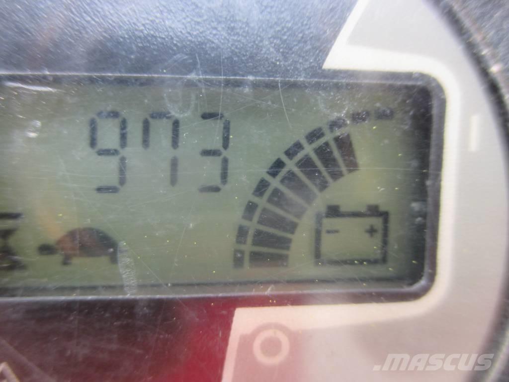 JLG Toucan 8 E Personel Platformları ve Cephe Asansörleri