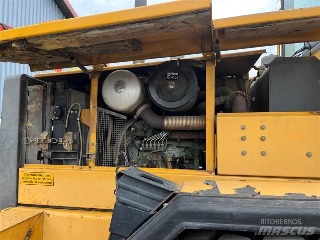 Volvo L 70 B Tekerlekli yükleyiciler