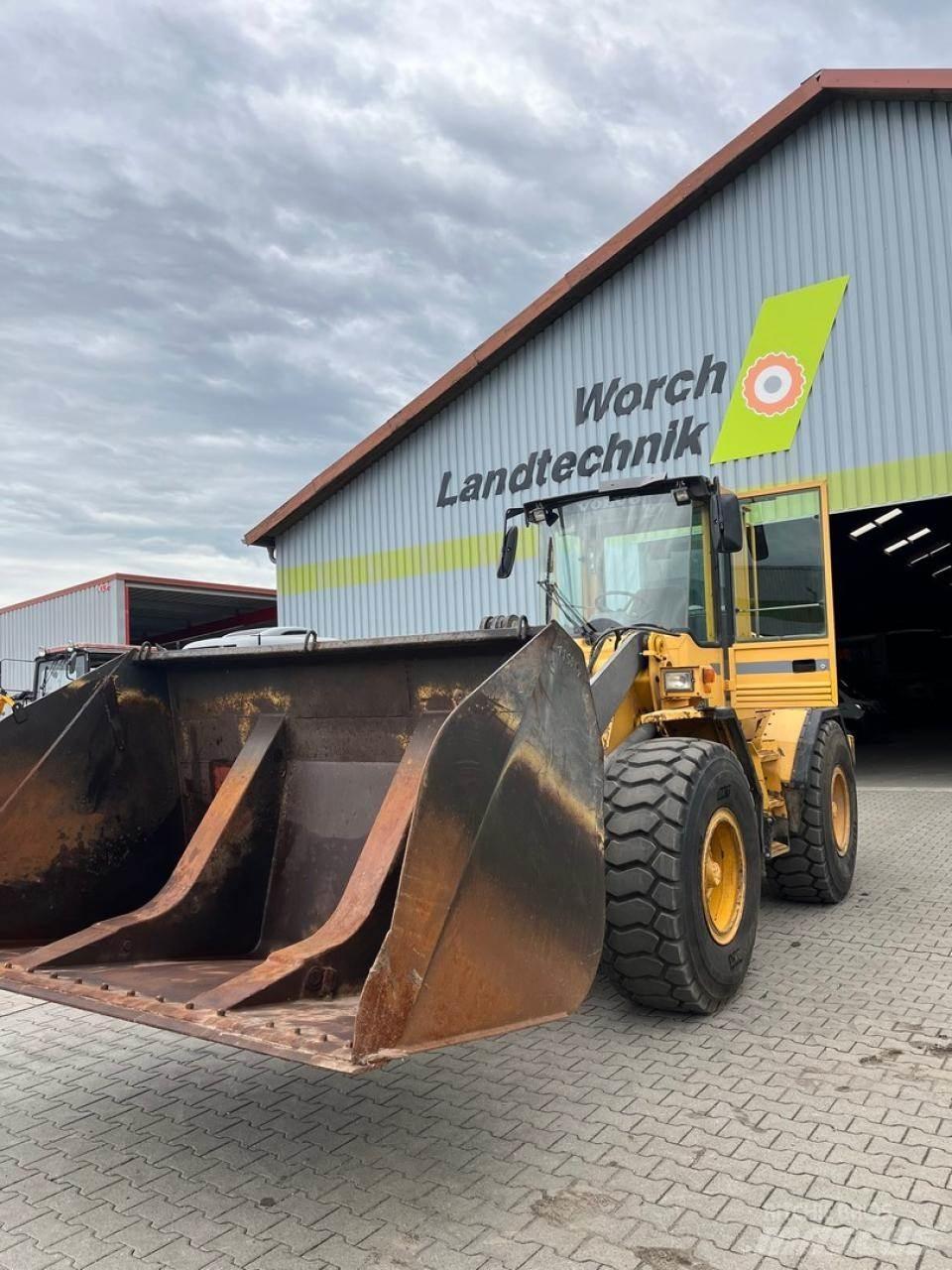 Volvo L 70 B Tekerlekli yükleyiciler
