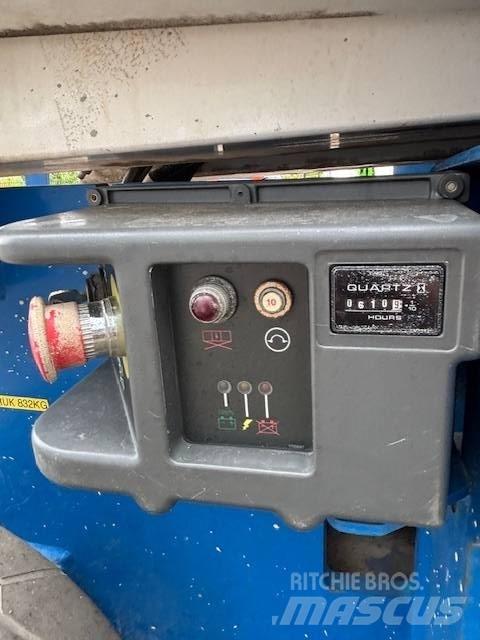 JLG 2030 ES Makasli platformlar