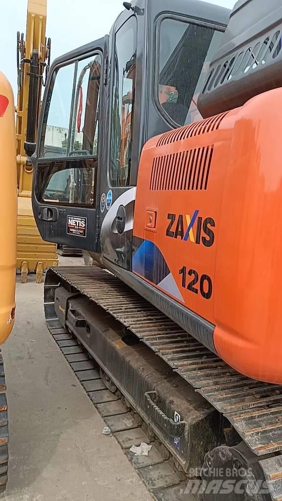 Hitachi ZX120-6 Paletli ekskavatörler