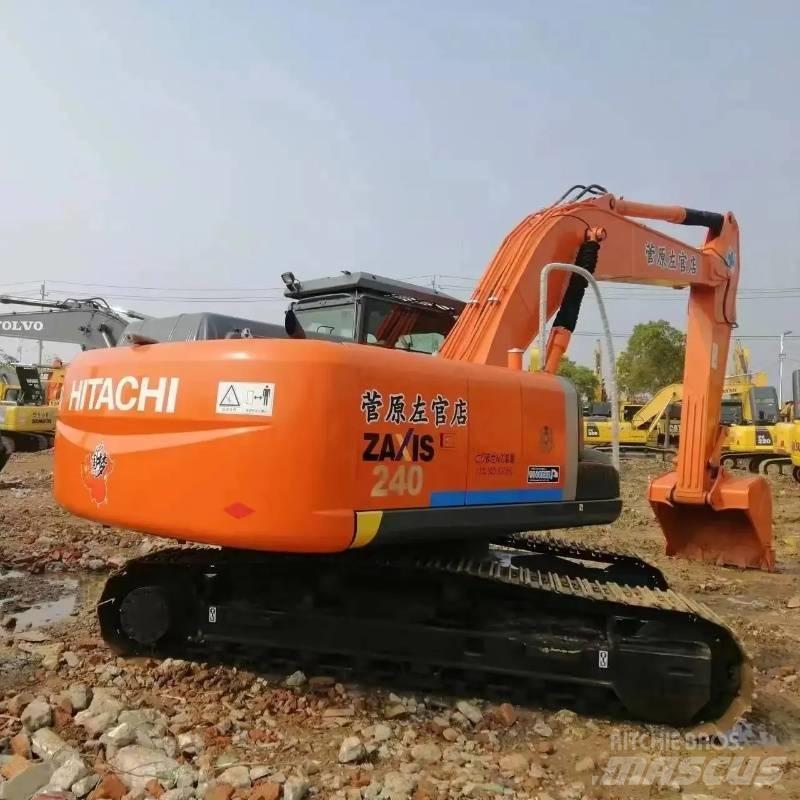 Hitachi ZX 240 Paletli ekskavatörler