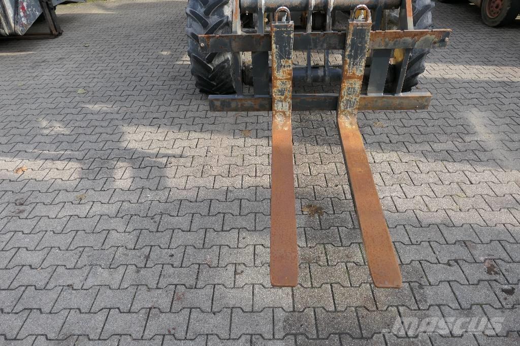 Komatsu WA 100 M-5 Tekerlekli yükleyiciler