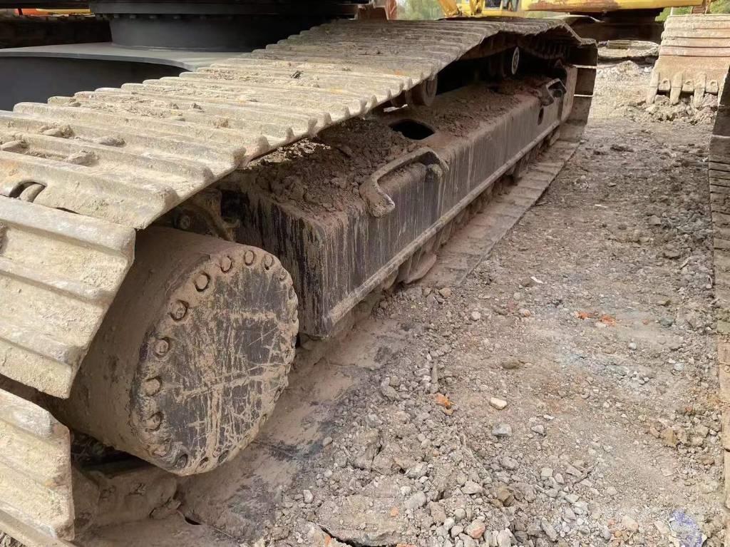 Volvo EC 250 D Paletli ekskavatörler
