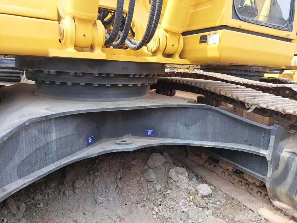 Komatsu PC 400-8 Paletli ekskavatörler