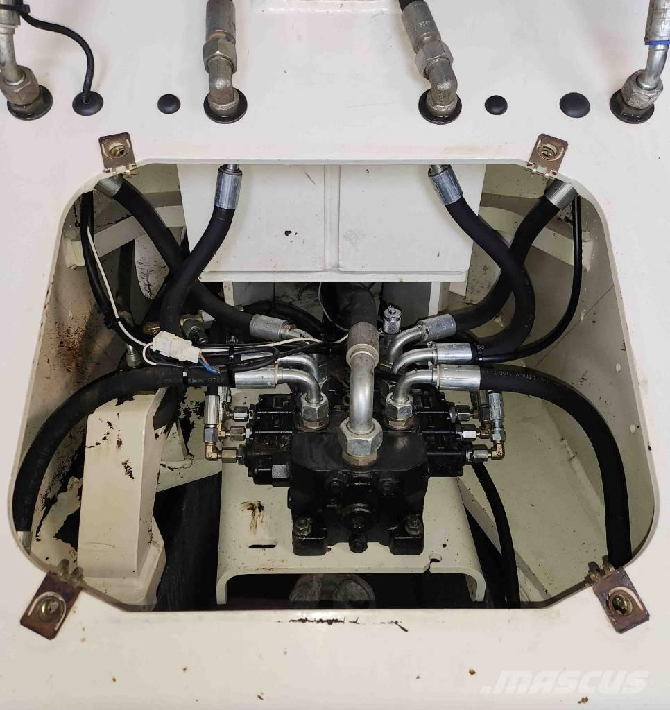 Volvo L 30 B Tekerlekli yükleyiciler