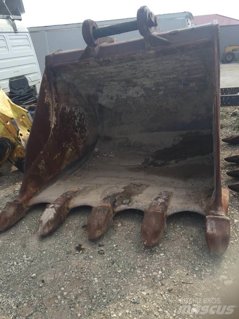 CAT 385C Paletli ekskavatörler
