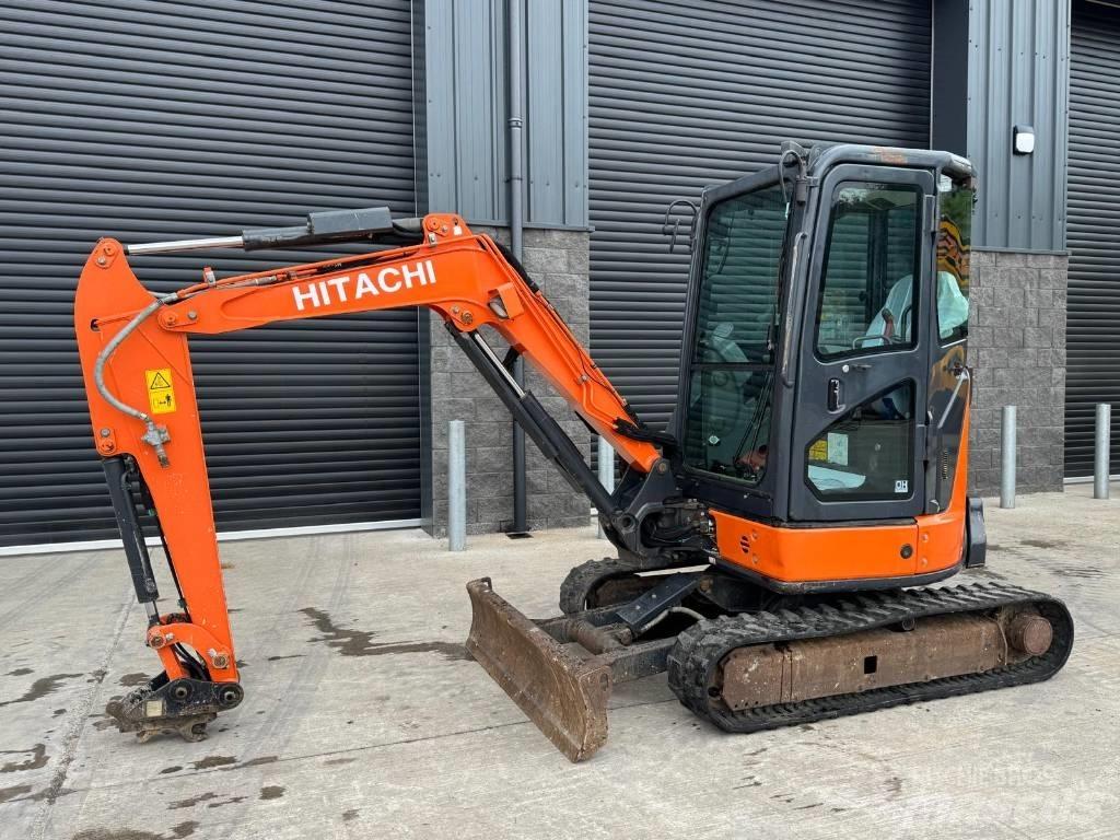 Hitachi ZX 33 U-5 A Mini ekskavatörler, 7 tona dek