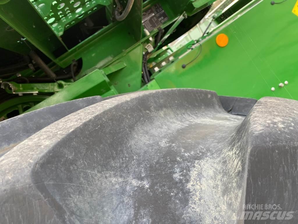 John Deere T560 HM Biçerdöverler