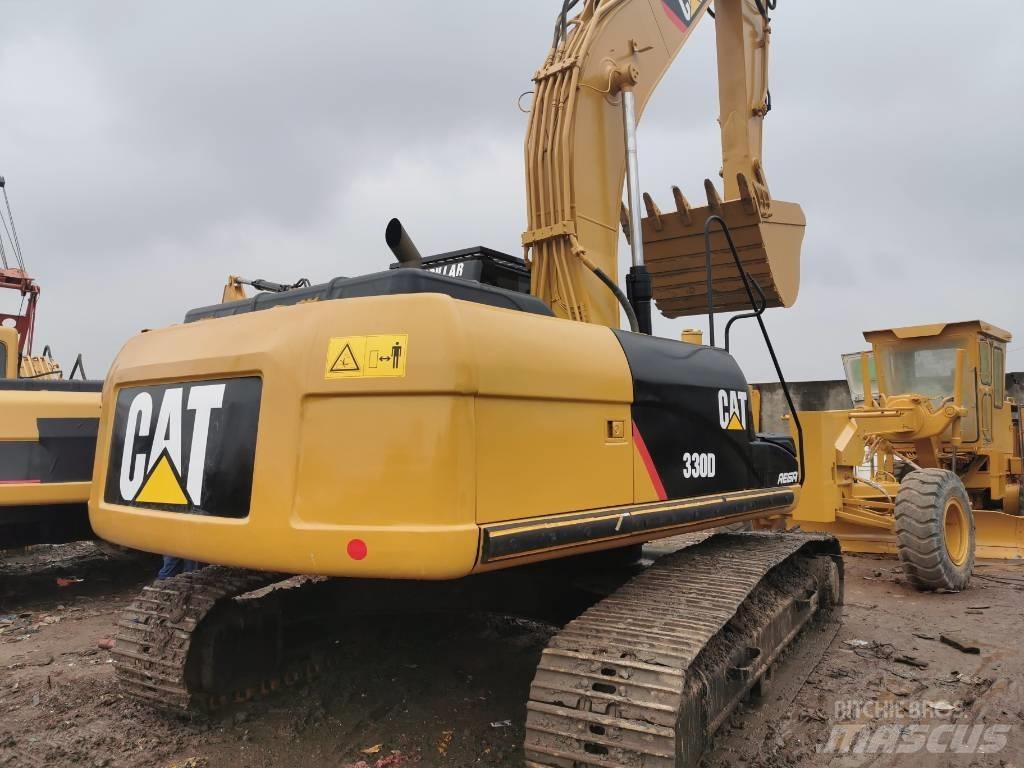 CAT 330DL Paletli ekskavatörler