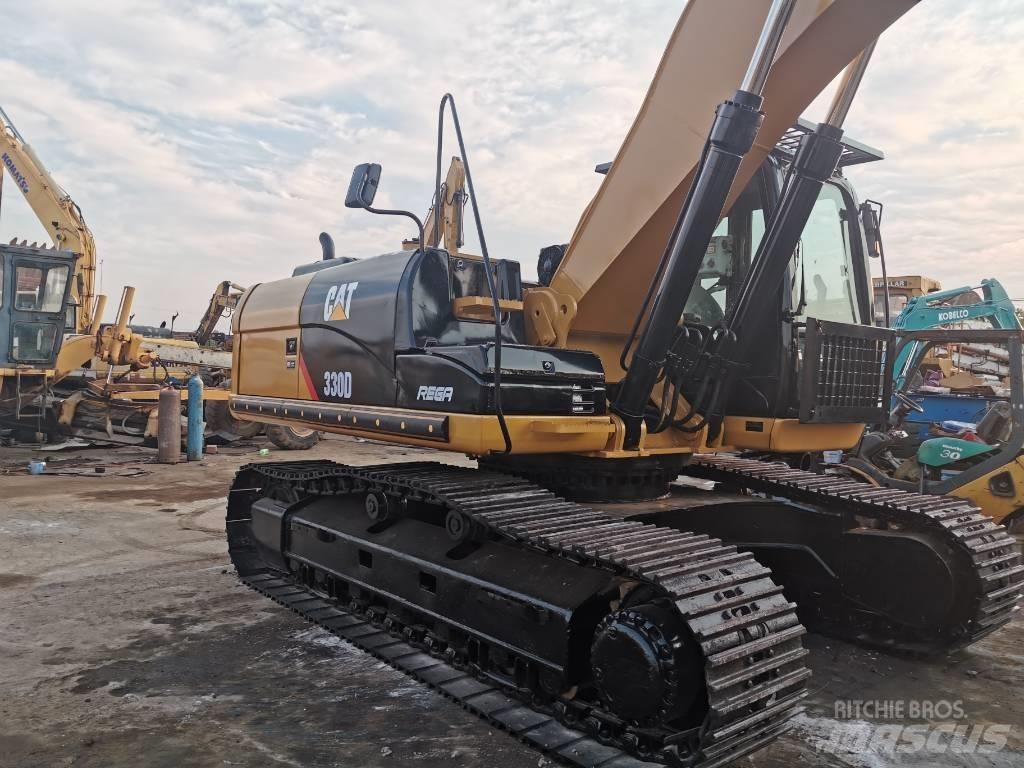 CAT 330DL Paletli ekskavatörler