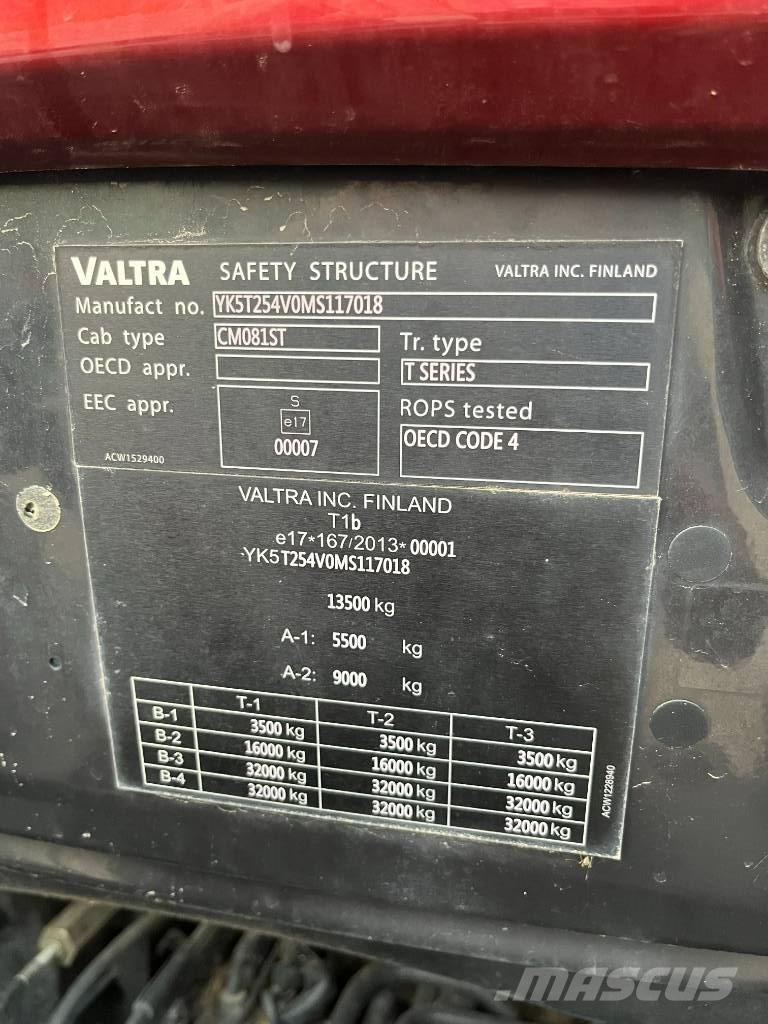 Valtra T 254 V Traktörler