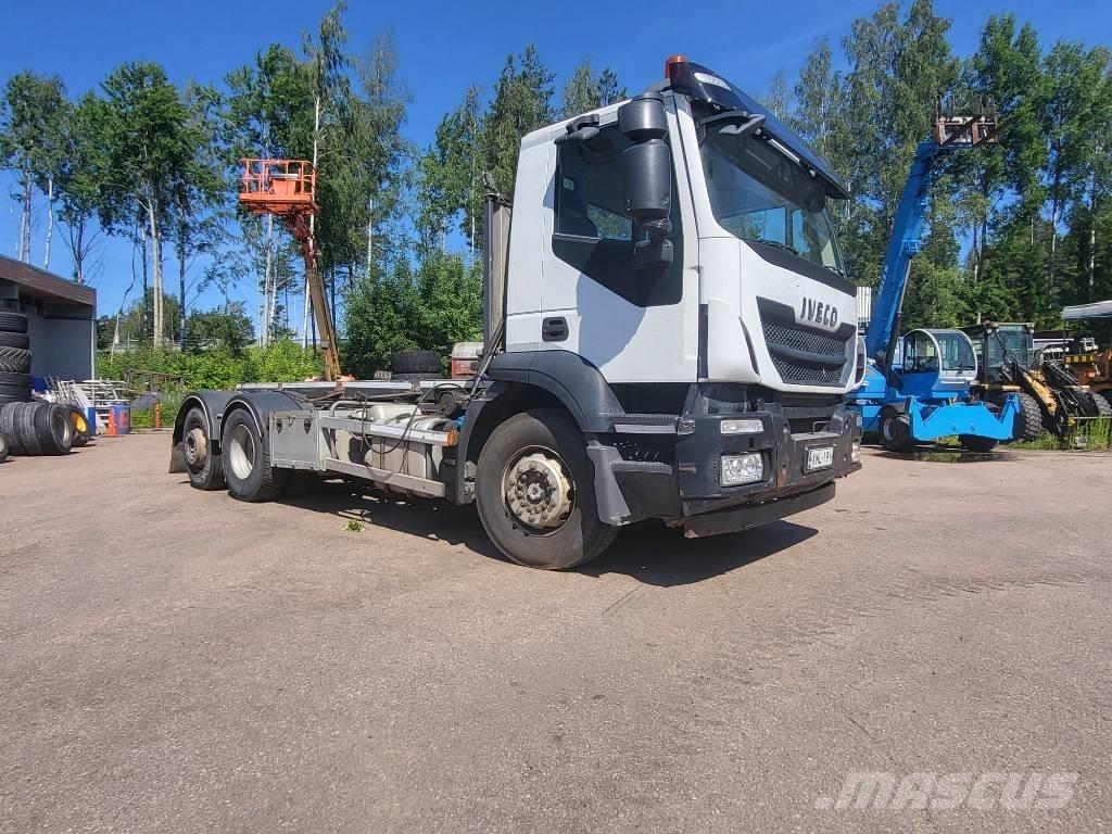 Iveco Stralis-360 Düz Platformlu Oto Çekiciler/vinçli kamyonlar