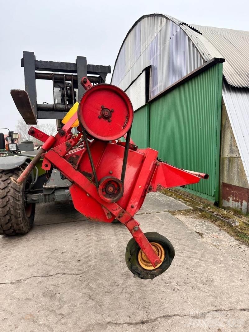 Taarup SKT 1500 Diger yem biçme makinalari