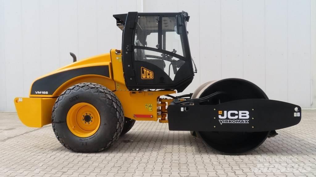JCB VM166D Tek tamburlu silindirler