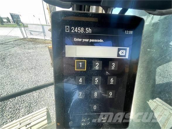 CAT 320 Paletli ekskavatörler