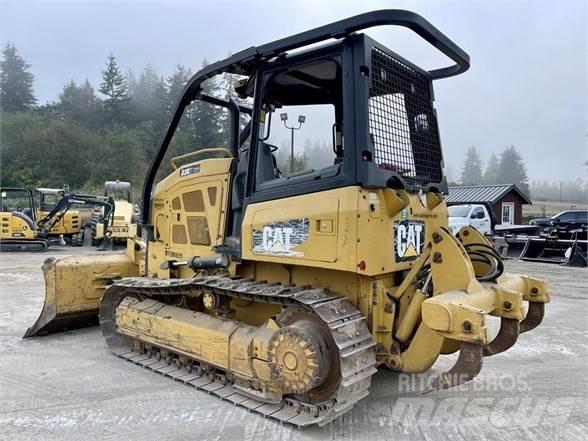CAT D3K2 XL Paletli dozerler