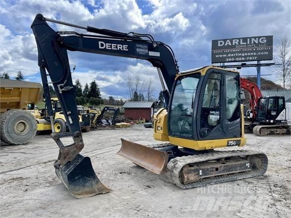 John Deere 75G Paletli ekskavatörler