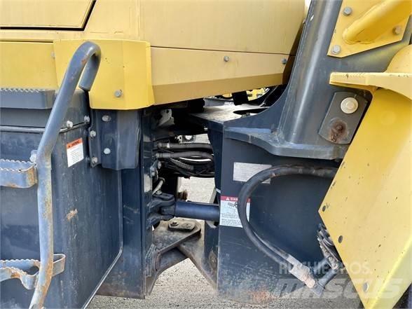 Komatsu WA320 Tekerlekli yükleyiciler