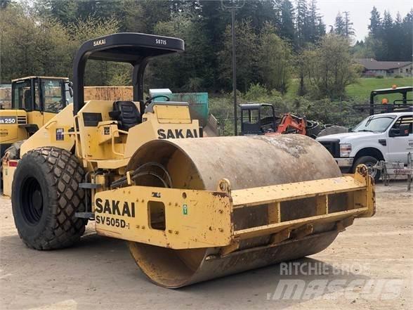 Sakai SV505 Tek tamburlu silindirler