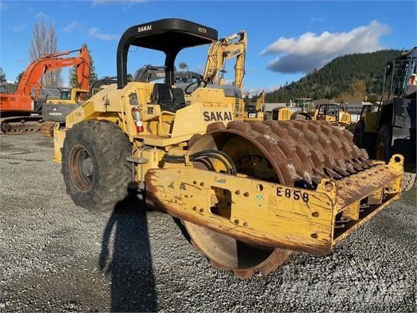 Sakai SV510 Tek tamburlu silindirler