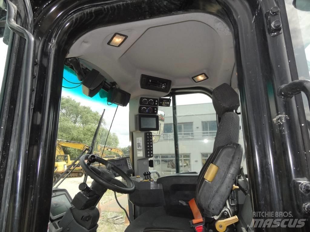 CAT 962 M Tekerlekli yükleyiciler