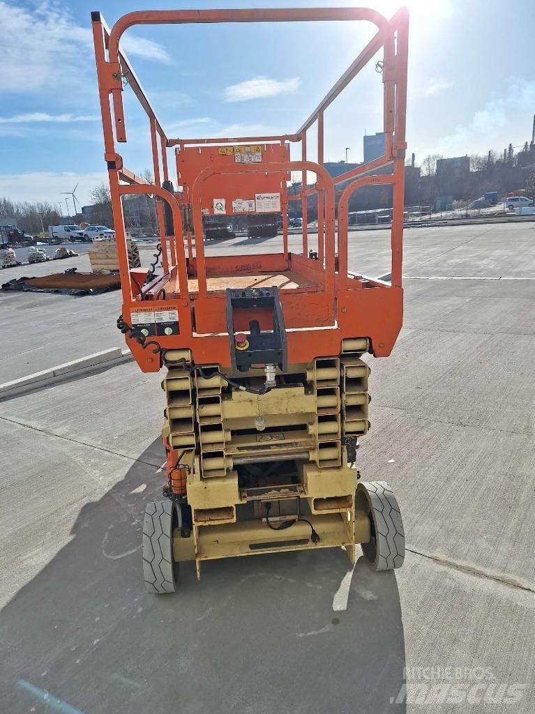 JLG 3246 ES Makasli platformlar