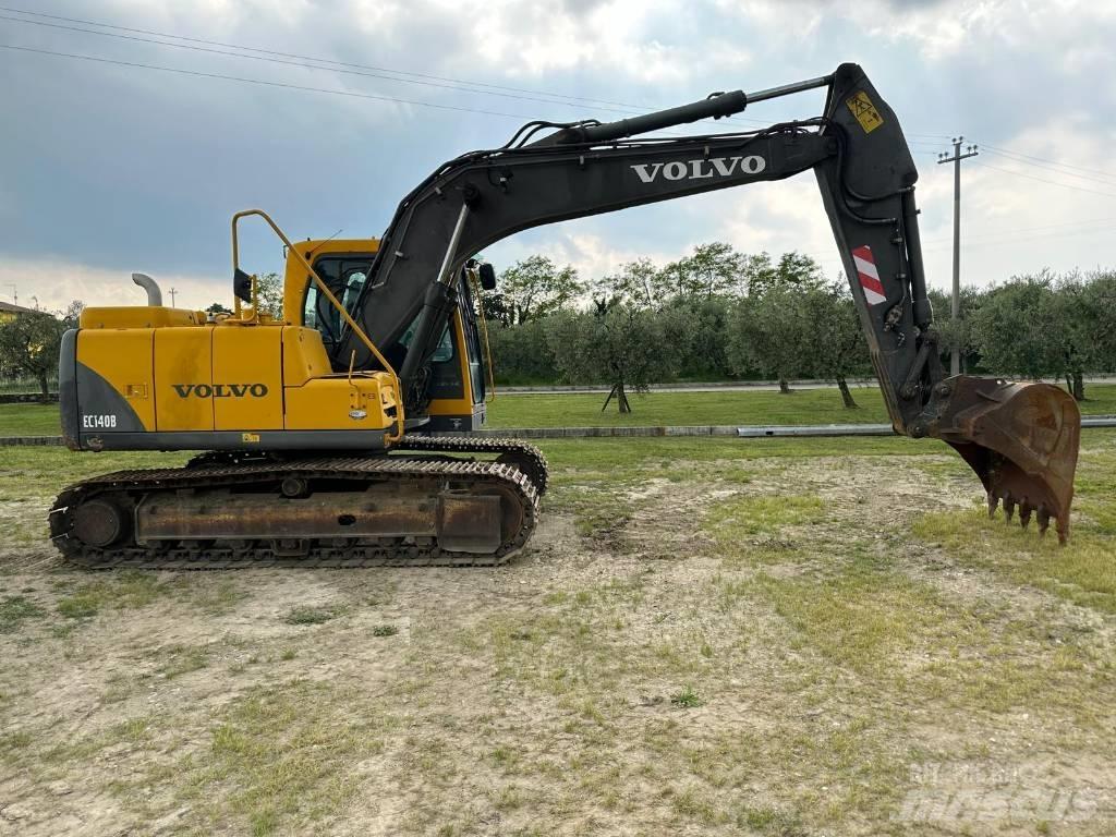 Volvo EC 140 B Paletli ekskavatörler