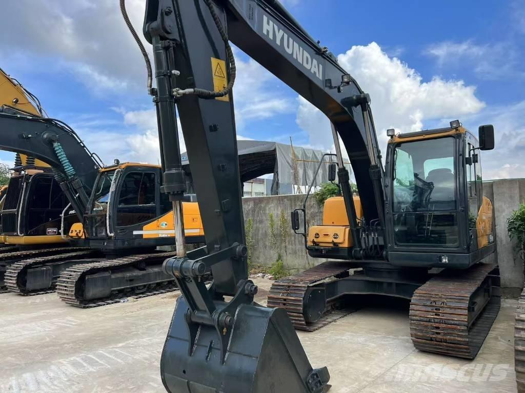 Hyundai R150LC-9S Mini ekskavatörler, 7 tona dek
