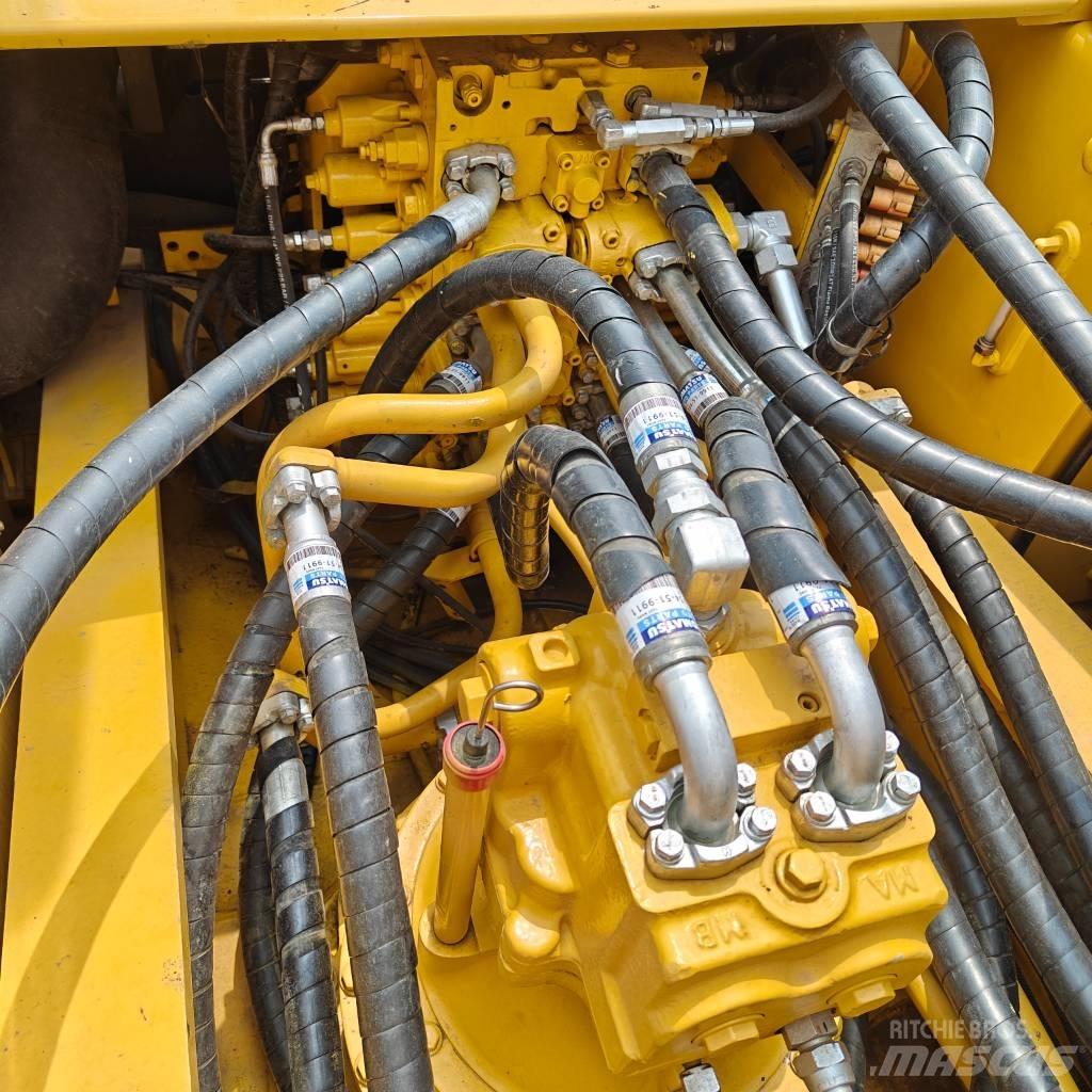 Komatsu 350-7 Paletli ekskavatörler