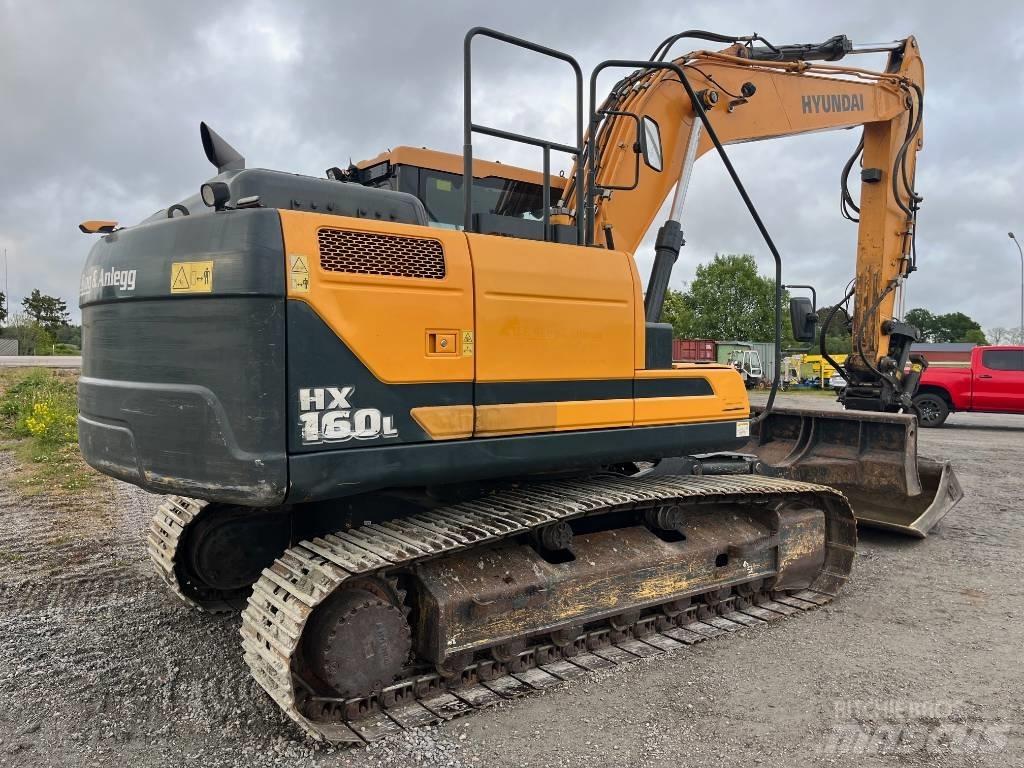 Hyundai HX 160 L Paletli ekskavatörler