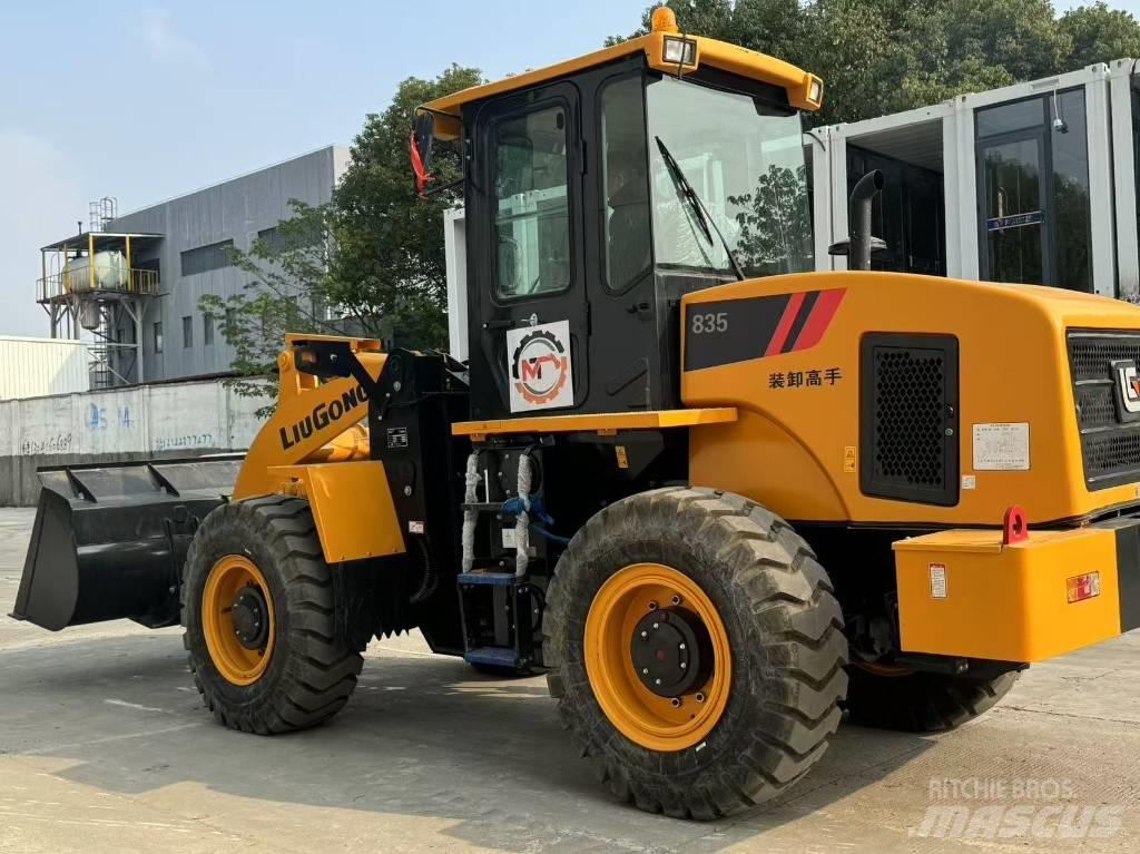 LiuGong CLG 835 Tekerlekli yükleyiciler