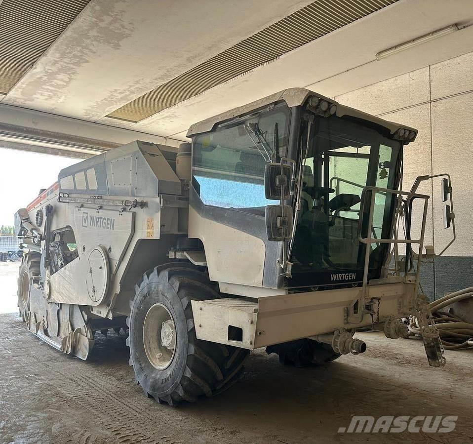 Wirtgen WR250i Asfalt geri dönüsüm makinalari
