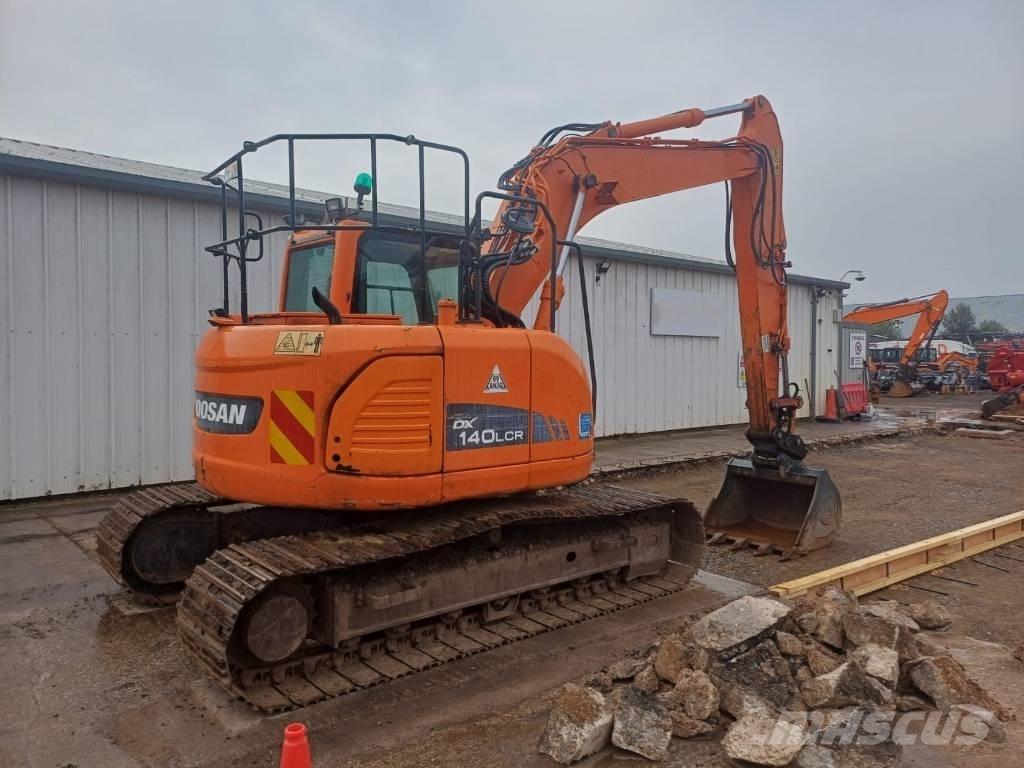 Doosan DX 140 LCR-3 Paletli ekskavatörler