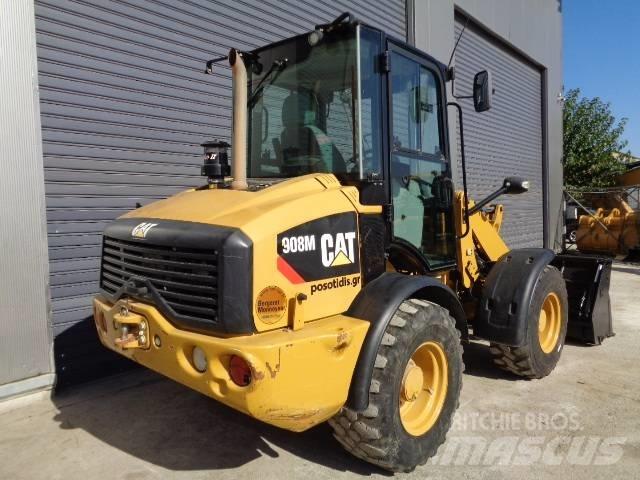 CAT 908M Tekerlekli yükleyiciler