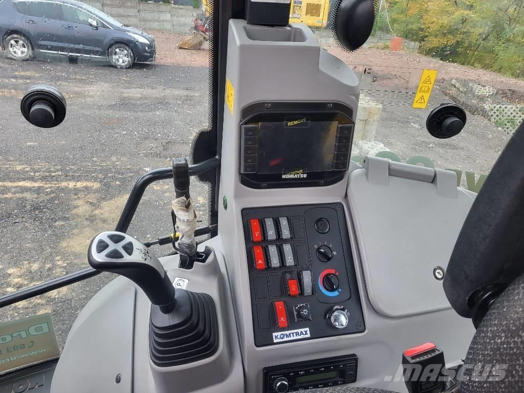Komatsu 930 E-5 Kazıcı yükleyiciler - beko loder