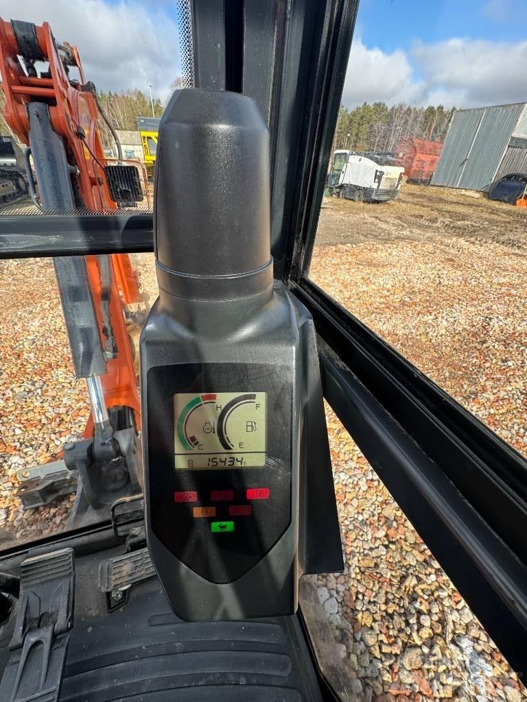 Hitachi ZX 19-5A CR Mini ekskavatörler, 7 tona dek