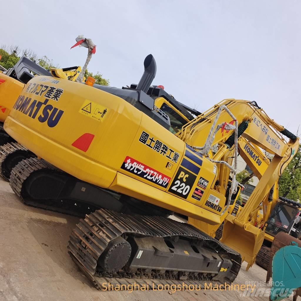 Komatsu PC 220-8 Paletli ekskavatörler