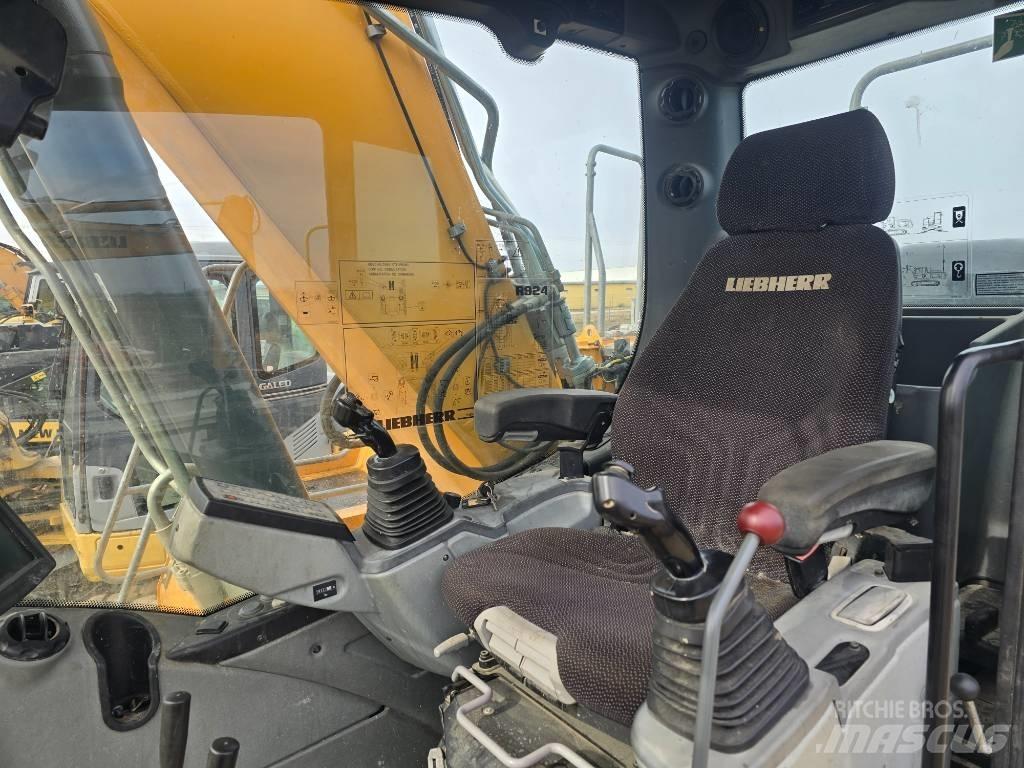 Liebherr R 924 Paletli ekskavatörler