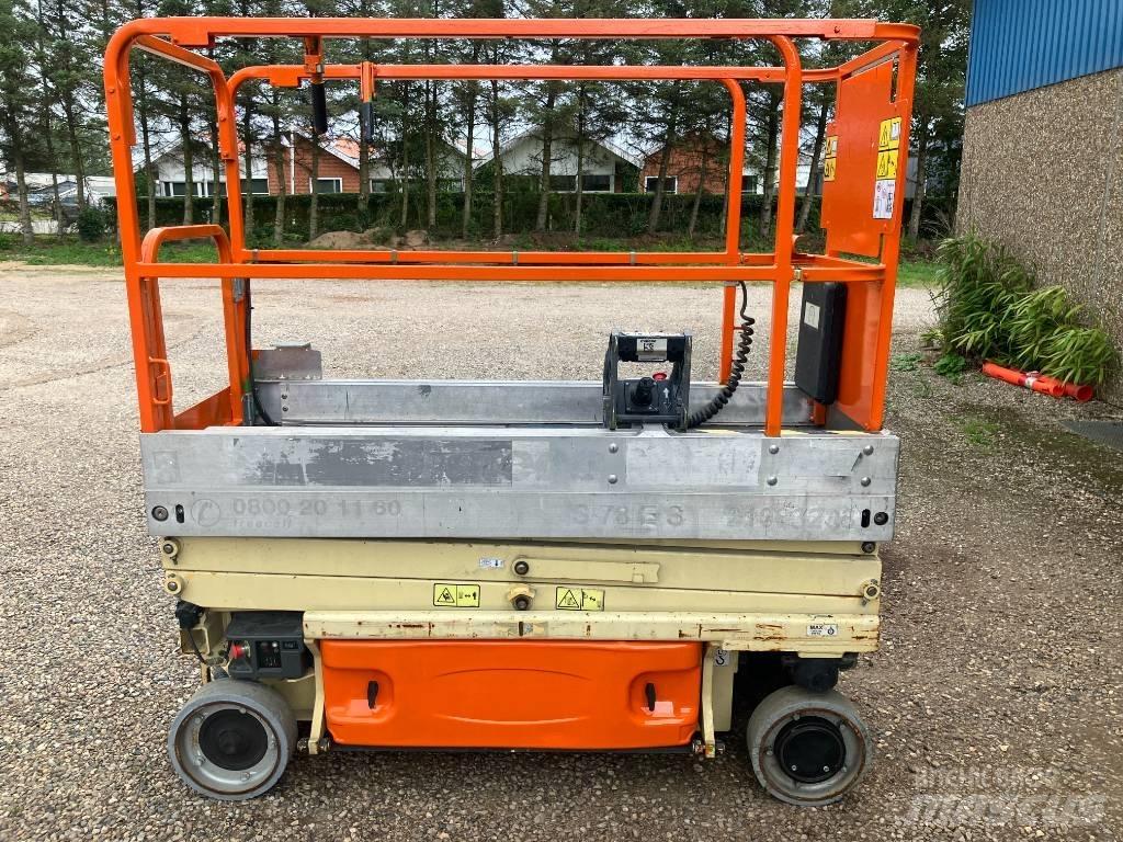 JLG 1930 ES Makasli platformlar