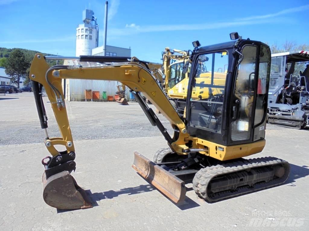 CAT 302.7 D CR Mini ekskavatörler, 7 tona dek