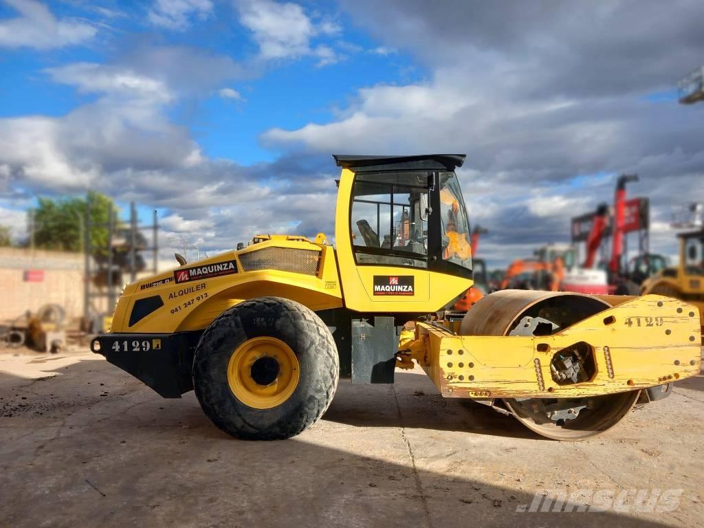Bomag BW 216 Tek tamburlu silindirler