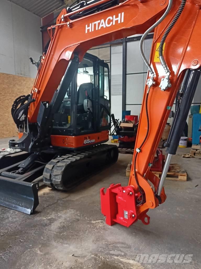 Hitachi ZX65 Paletli ekskavatörler