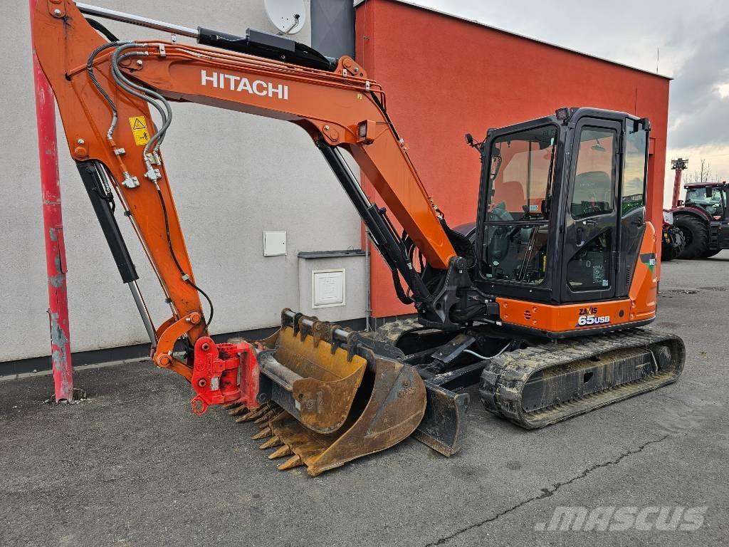Hitachi ZX65 Paletli ekskavatörler
