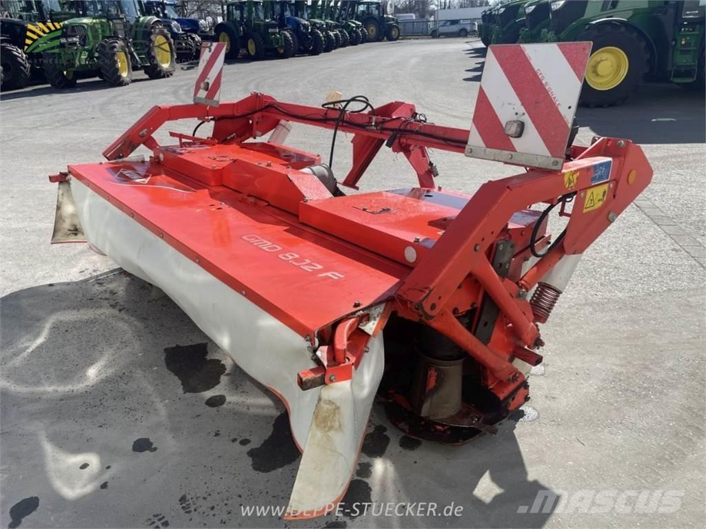 Kuhn GMD 802F-FF Diskli çayir biçme makinasi