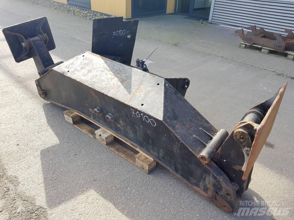 CAT M315C Outriggers Saseler