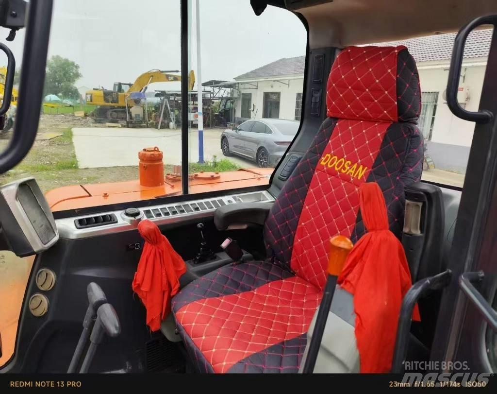 Doosan DX 60 Mini ekskavatörler, 7 tona dek