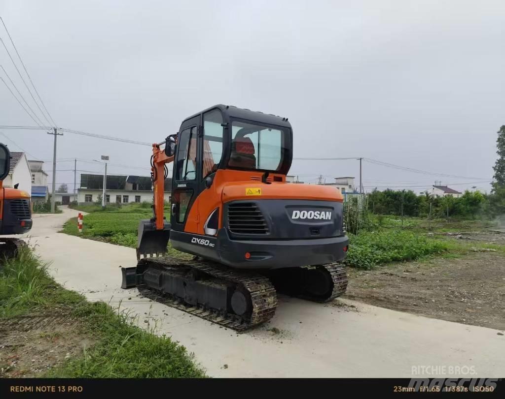 Doosan DX 60 Mini ekskavatörler, 7 tona dek