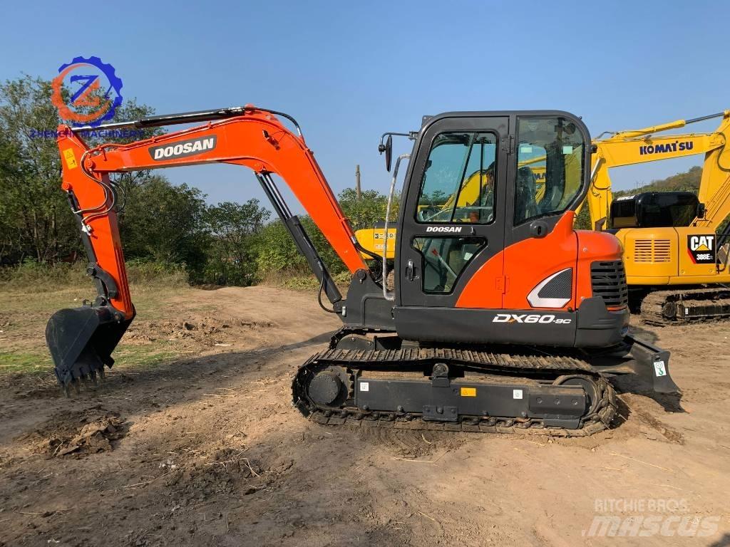 Doosan DX 60 Mini ekskavatörler, 7 tona dek
