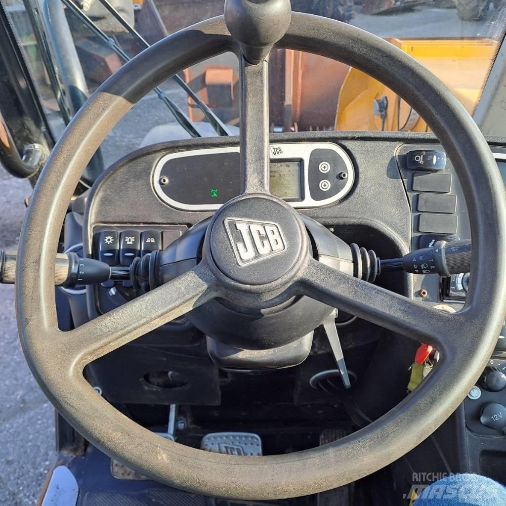 JCB 550-80 Tarimsal teleskopik yükleyiciler